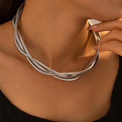 Vintage Twisted Choker