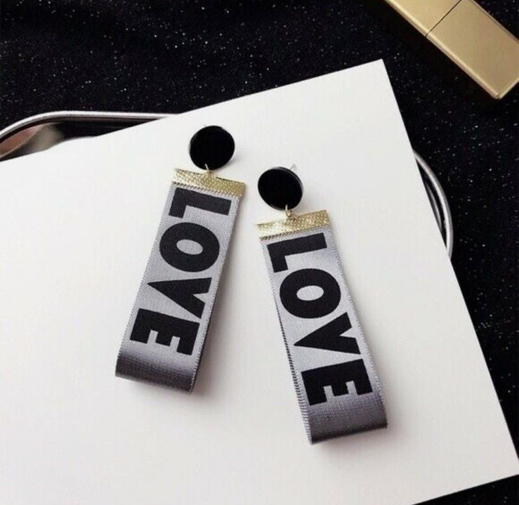 Love Ribbon Earrings