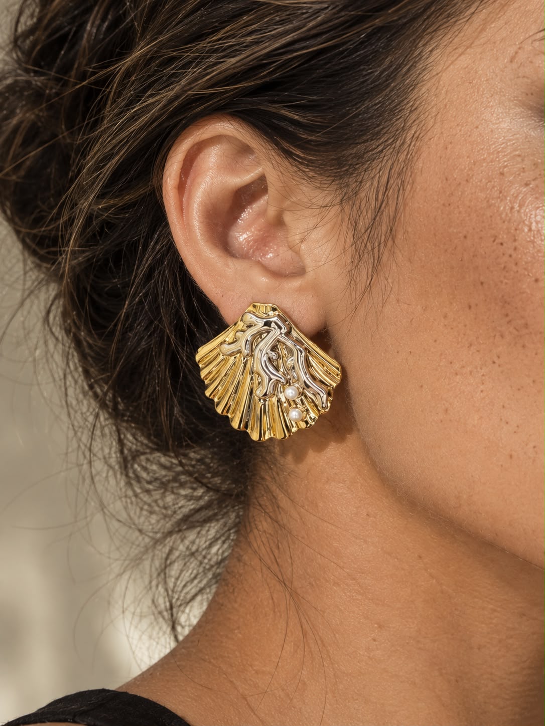 Pearl Shell Earrings