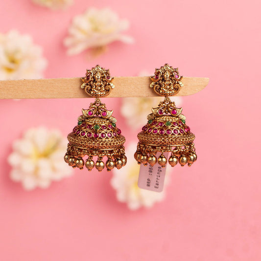 Saraswati Jhumke
