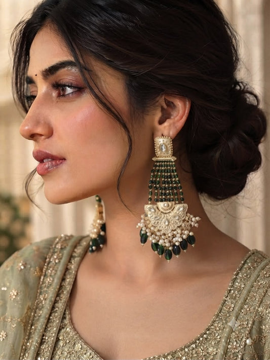 Priyasi Drop Earrings
